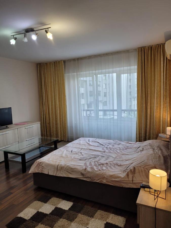 Peaceful Loft Apartment Букурещ Екстериор снимка